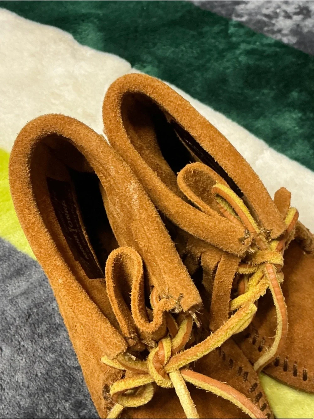 Minnetonka Kids Orange Suede Fringe Moccasins Size 7